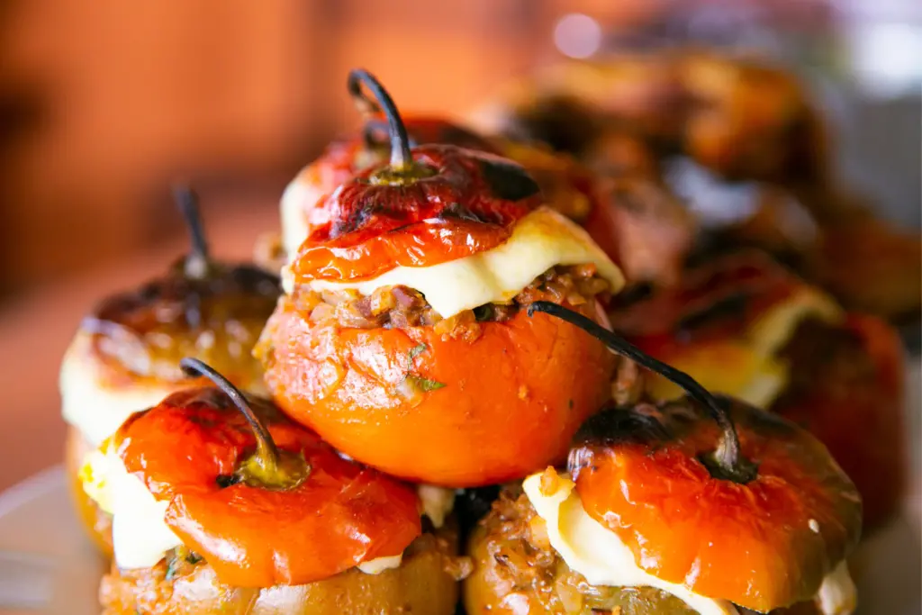 Plato tipico de Arequipa, el rocoto relleno.