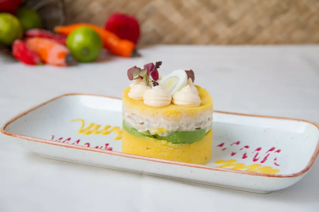 Plato tipico de Lima, causa Limeña.